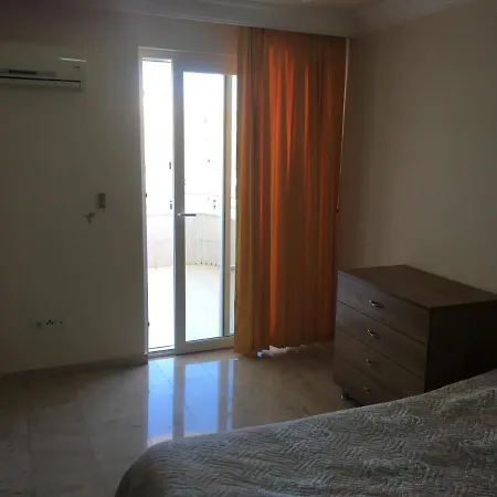 Apartment Gold Sun